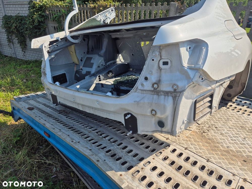 błotnik pas wanna tył BMW 7 G11 - 4