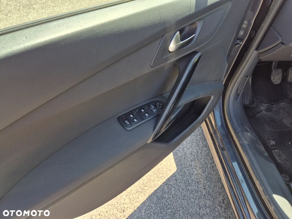 Peugeot 508 e-HDi 115 Stop&Start Access - 26