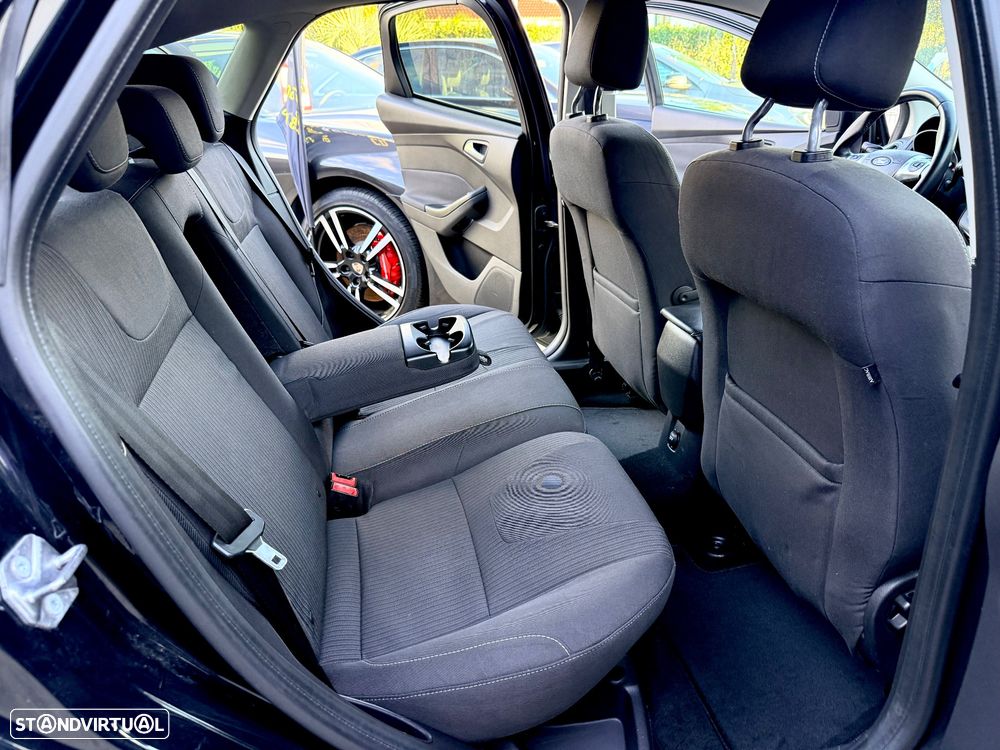 Ford Focus 1.6 TDCi Titanium - 48