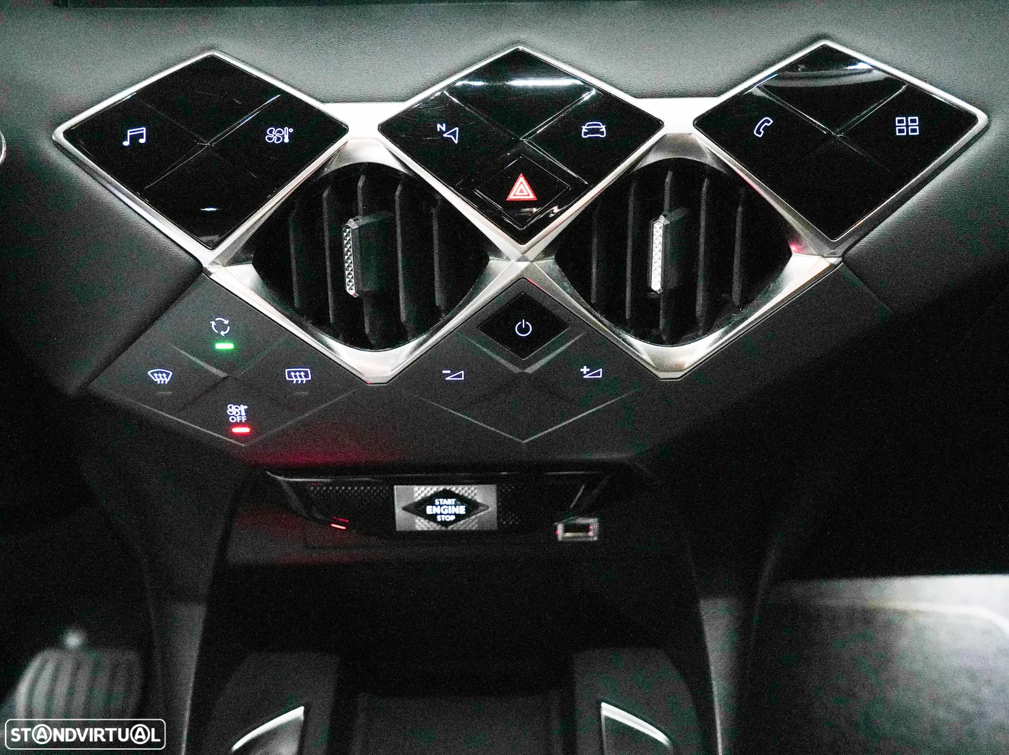 DS DS3 Crossback 1.5 BlueHDi Business EAT8 - 40