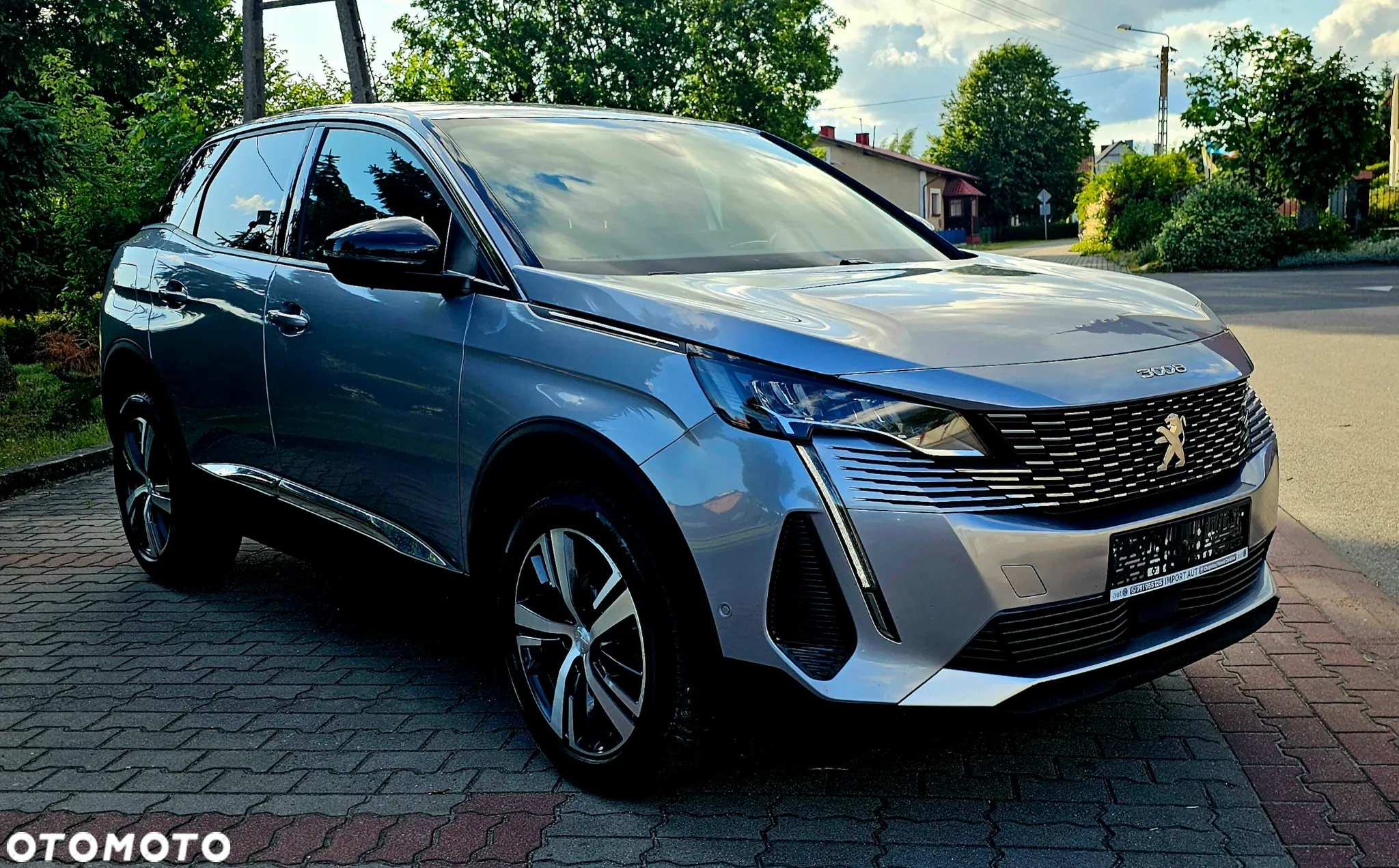 Peugeot 3008 PureTech 130 Stop & Start GPF EAT8 Allure - 4