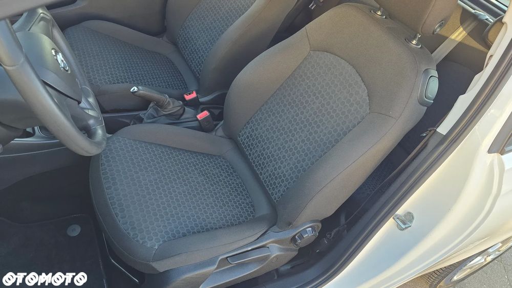 Opel Corsa - 19
