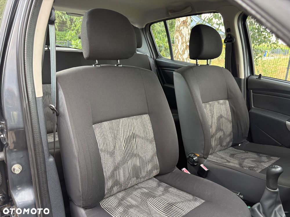 Dacia Sandero 1.2 16V - 13