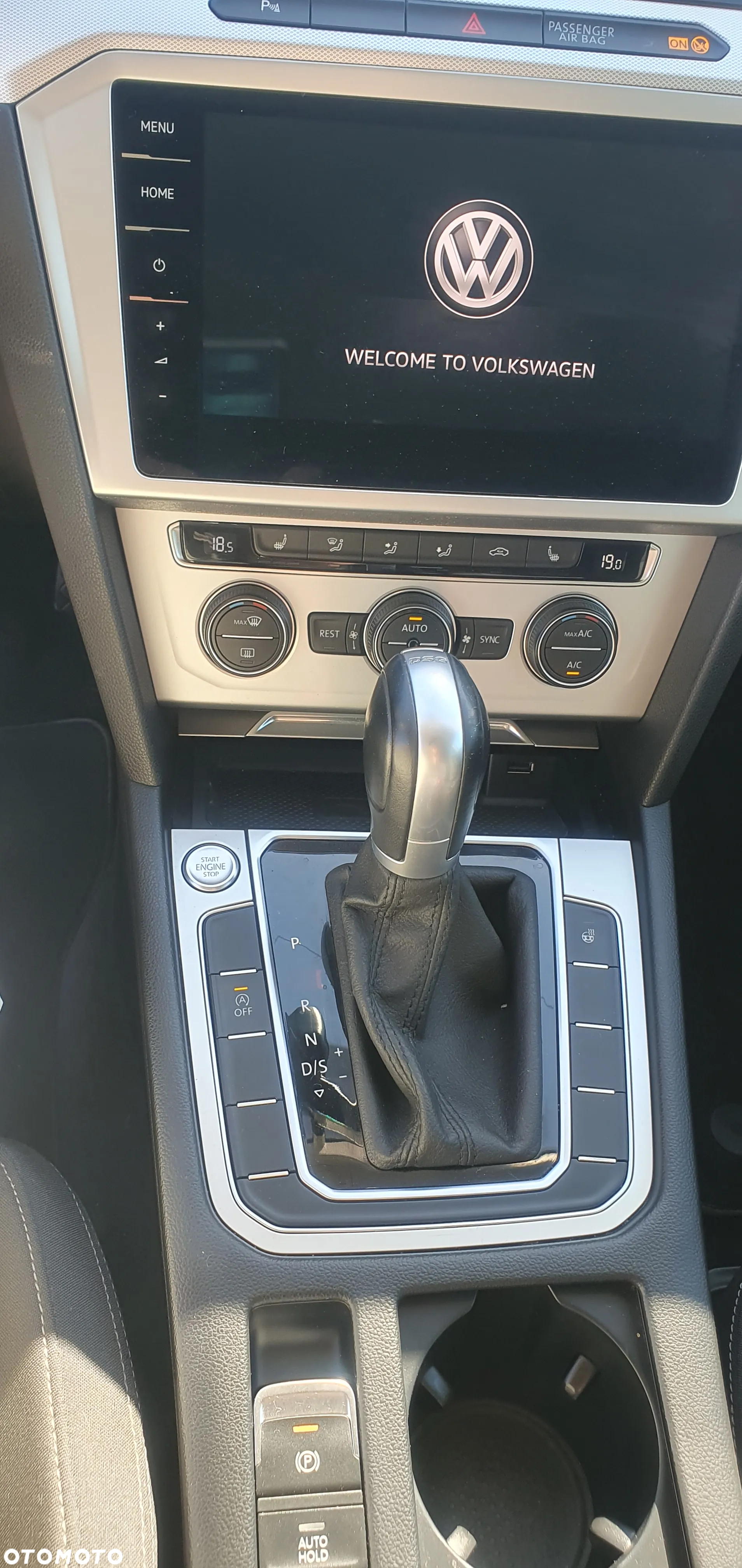 Volkswagen Passat 2.0 TDI BMT Comfortline DSG - 9