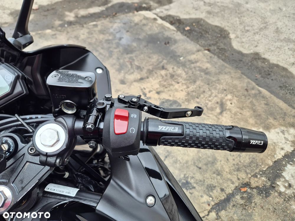 Yamaha R3 - 10
