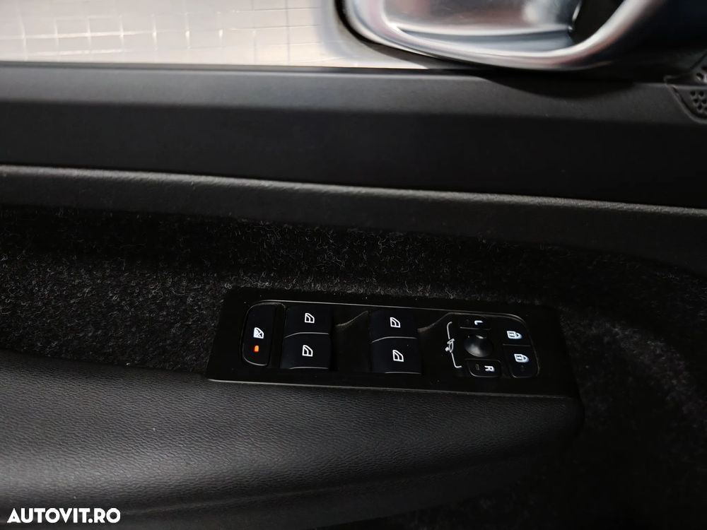 Volvo XC 40 T4 Recharge DKG Inscription Expression - 21