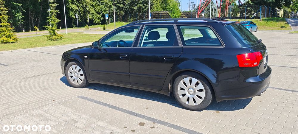 Audi A4 Avant - 11