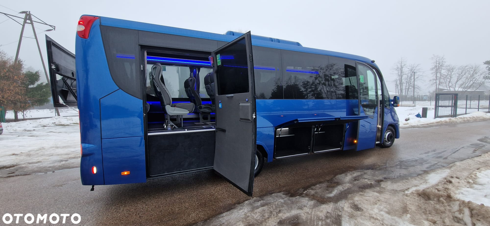 Iveco TOURISTIC ŻAK 70C - 7