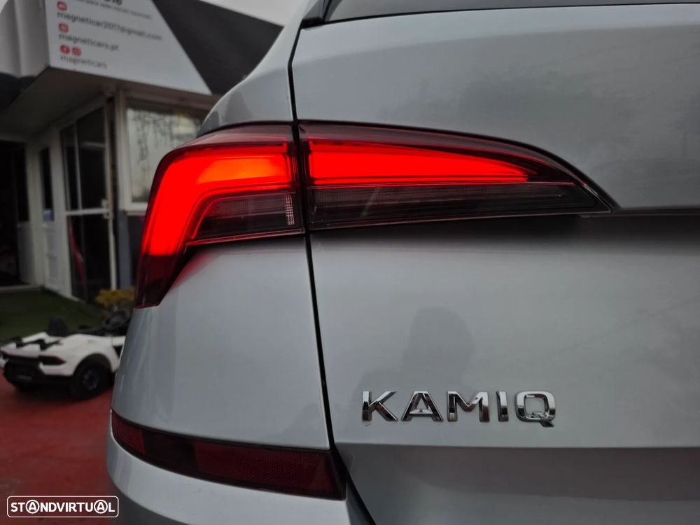Skoda Kamiq 1.0 TSI Scoutline DSG - 38