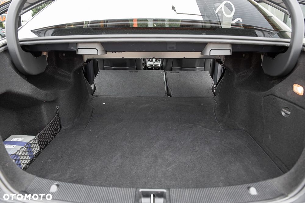 Mercedes-Benz Klasa C 220 CDI DPF Automatik Avantgarde - 31