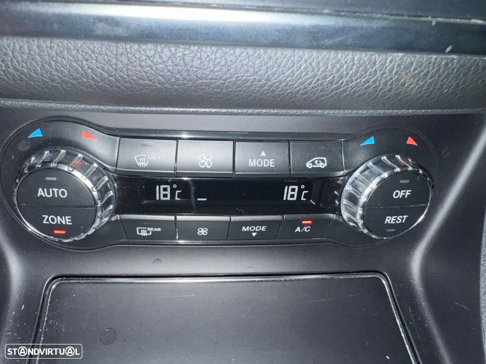 Mercedes-Benz GLA 200 Style - 16