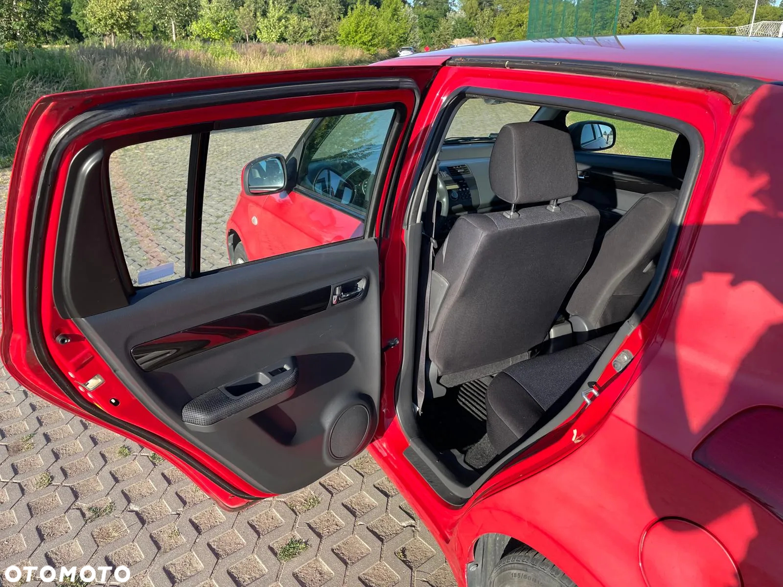 Suzuki Swift - 11