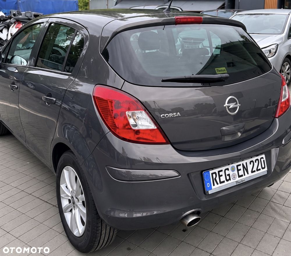 Opel Corsa 1.4 16V EcoFLEX Start-Stop Color Edition - 10