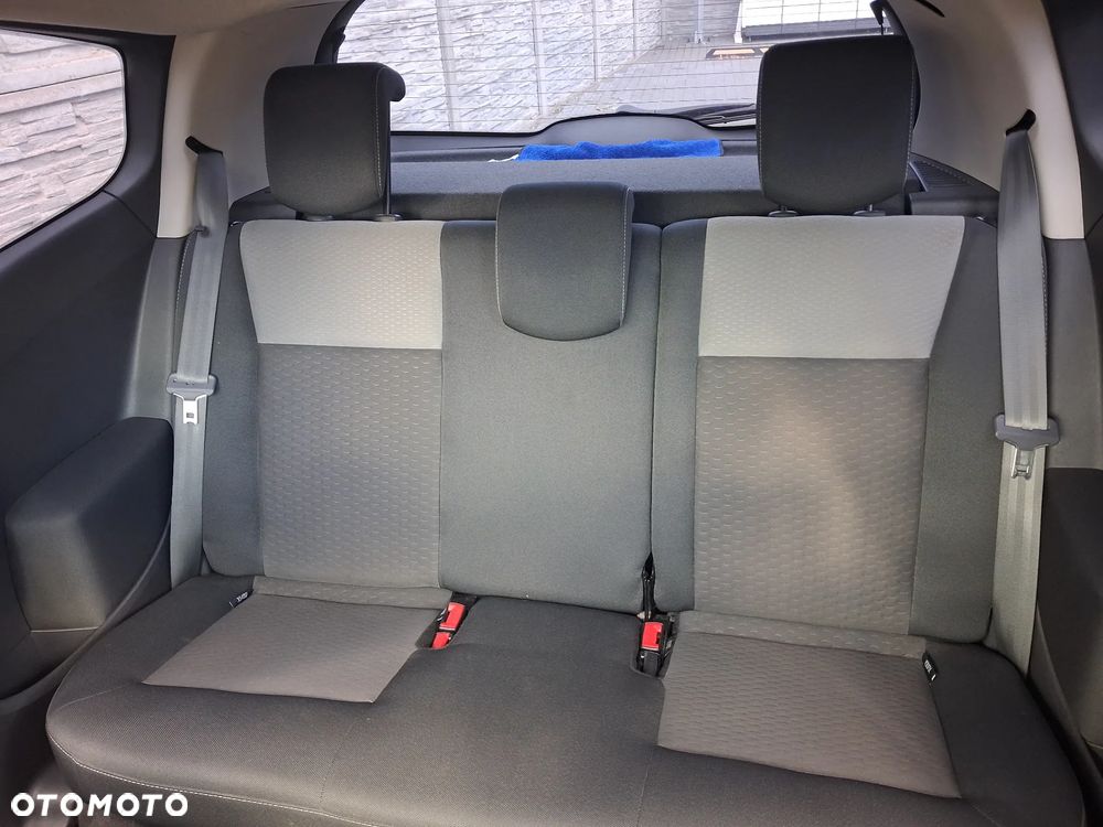 Renault Clio 1.2 16V Exception - 11