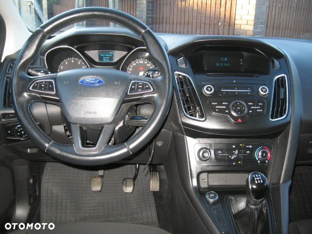 Ford Focus 1.6 Gold X - 11