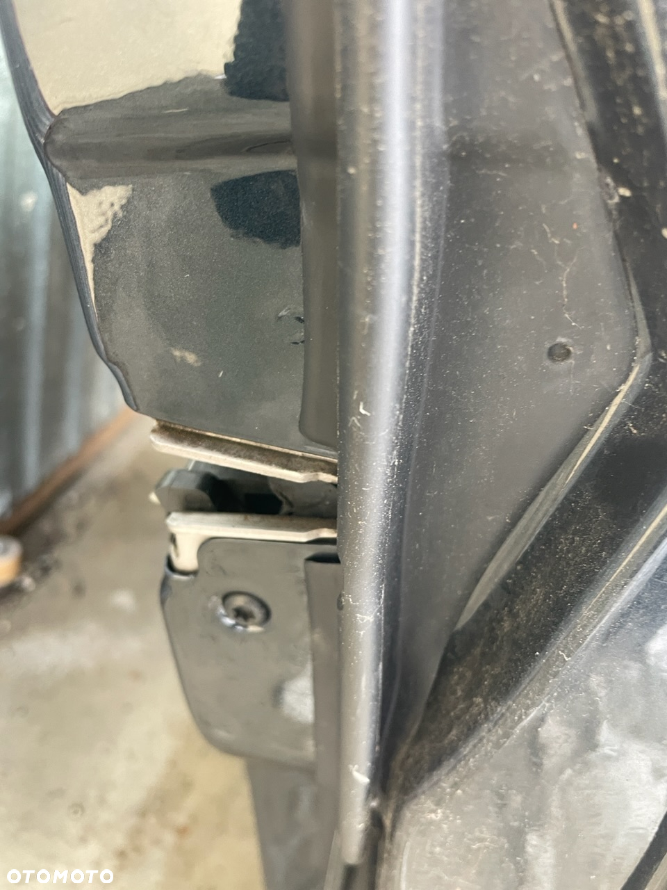 MERCEDES ML 163 drzwi przednie przod szyba zamek listwa granatowe 189 - 7