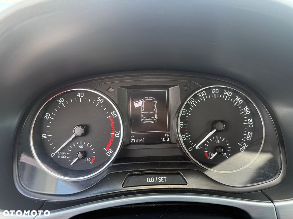 Skoda Fabia 1.2 TSI Active - 15