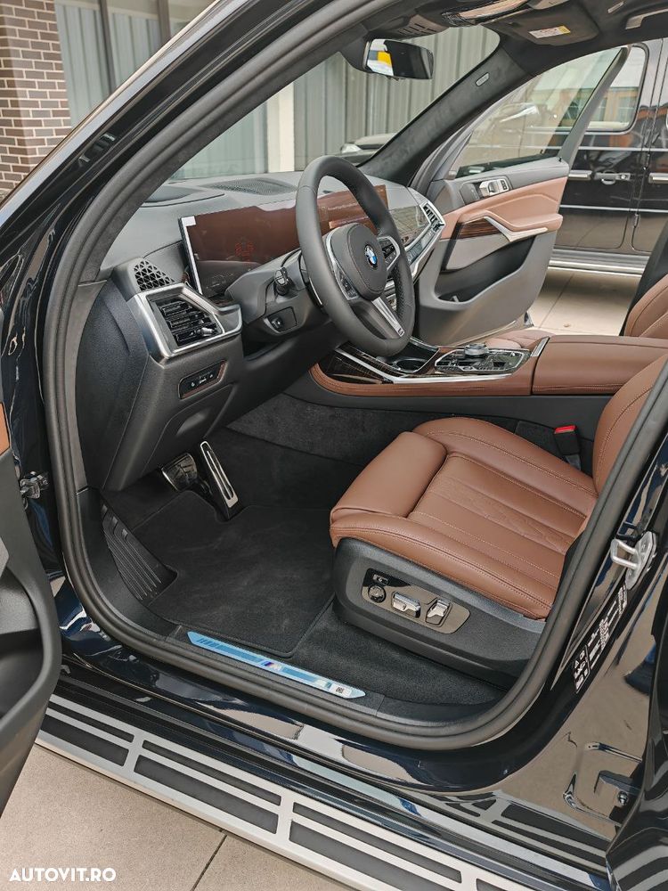 BMW X7 xDrive40i AT MHEV - 24