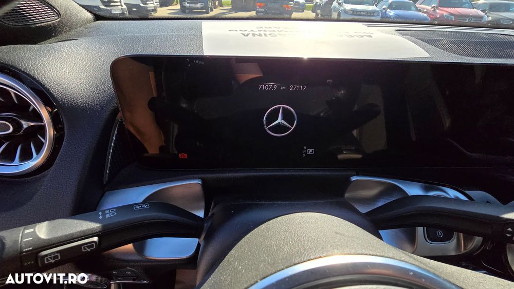 Mercedes-Benz GLB 200 4MATIC Aut. - 12