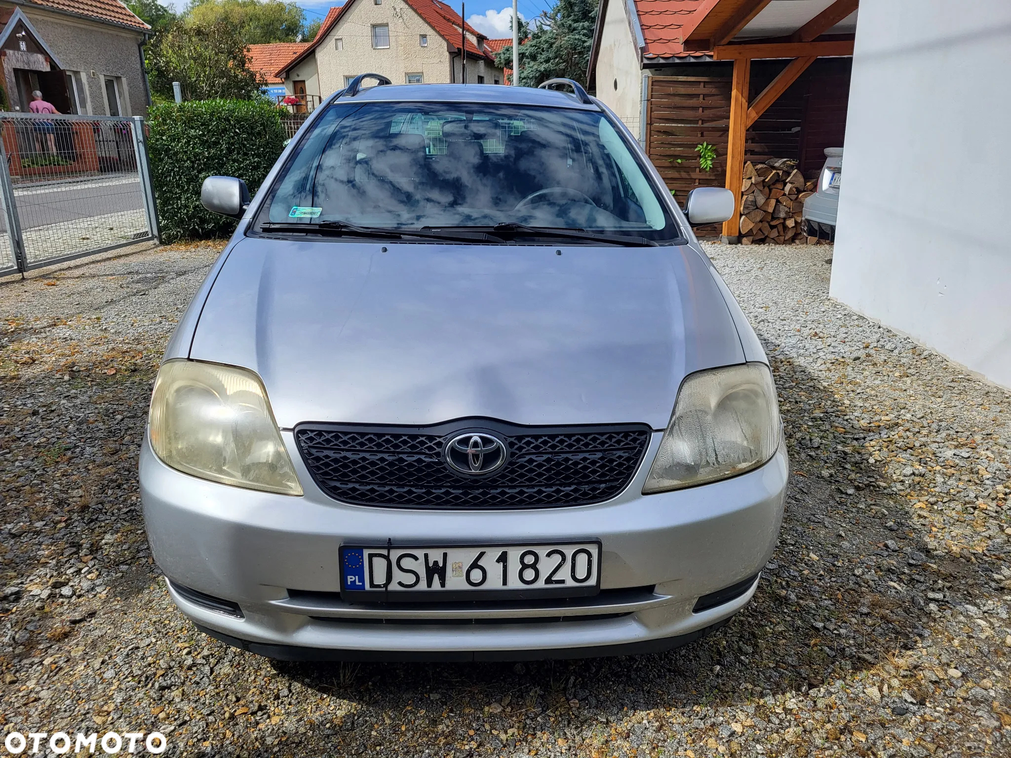 Toyota Corolla - 4