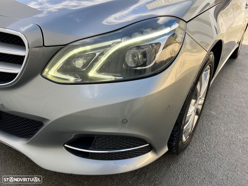 Mercedes-Benz E 300 Bluetec Hybrid Avantgarde - 29