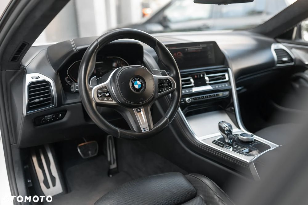 BMW Seria 8 M850i xDrive - 18
