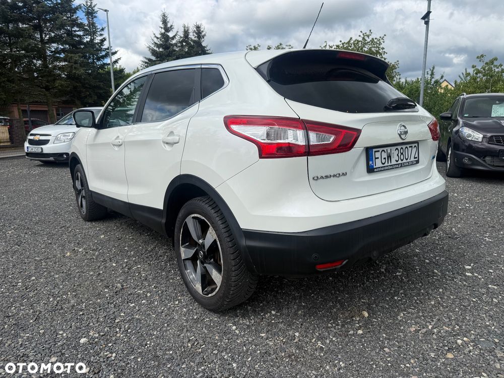Nissan Qashqai 1.5 dCi Tekna+ - 8