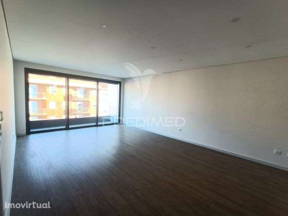 T4 Último Piso com Terraço de 120 m² na Rotunda da Boavista – Porto - Grande imagem: 3/16