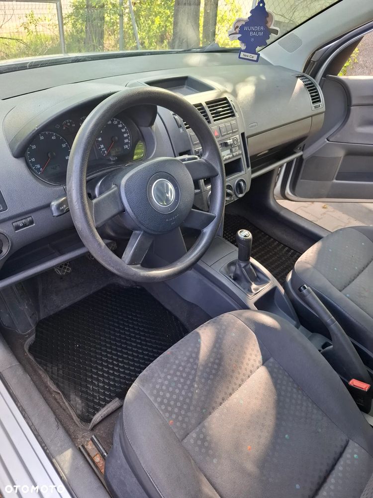 Volkswagen Polo 1.2 - 5
