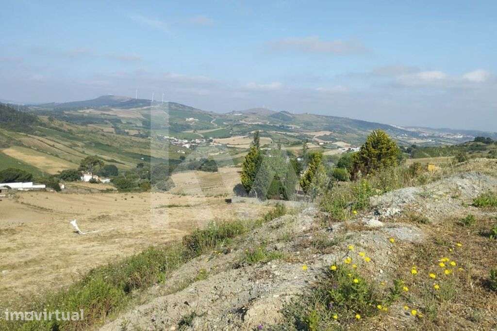 Venda de terreno urbano para construção de 144 fogos, no centro da c - Grande imagem: 5/32