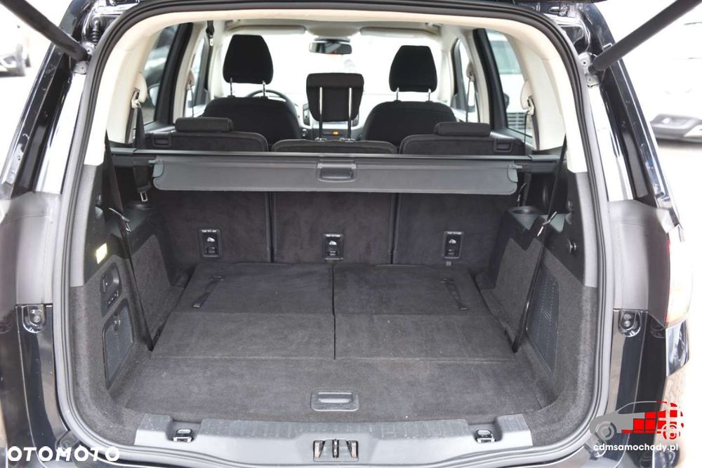 Ford Galaxy - 19