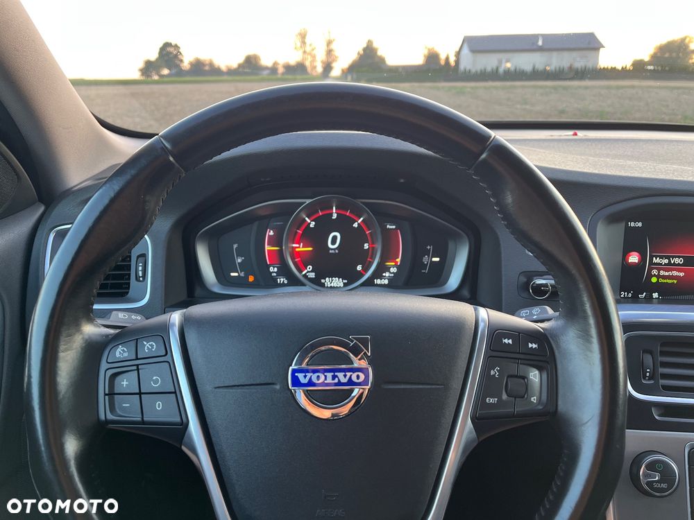 Volvo V60 D3 Drive-E Summum - 32