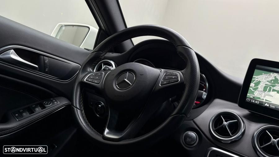 Mercedes-Benz GLA 180 d Style Aut. - 18