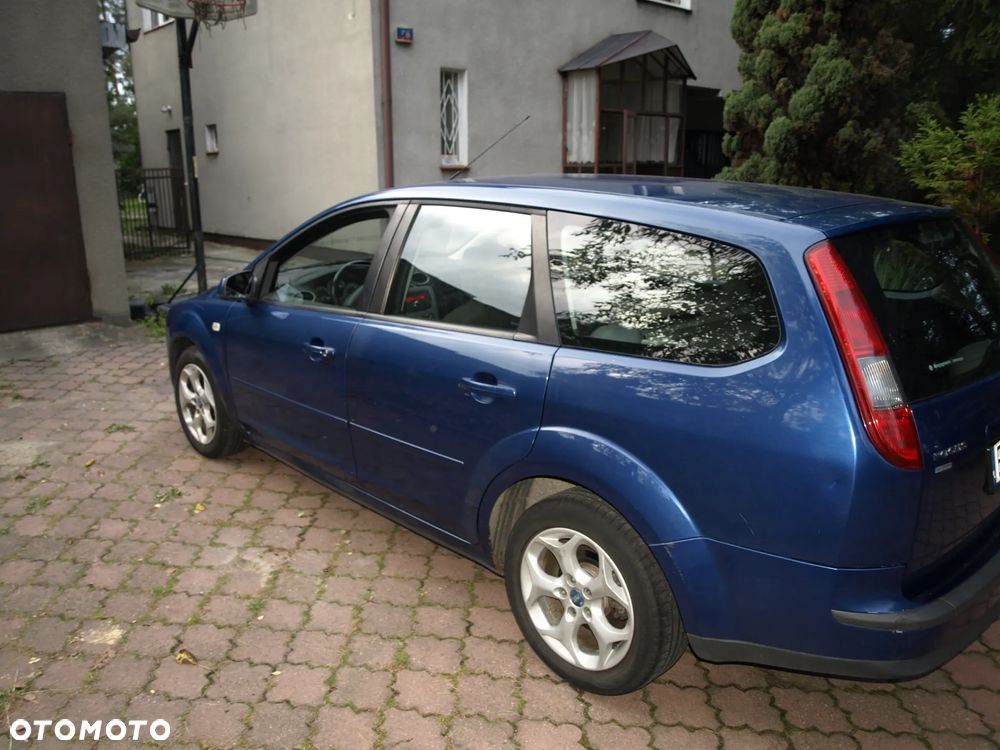 Ford Focus - 11