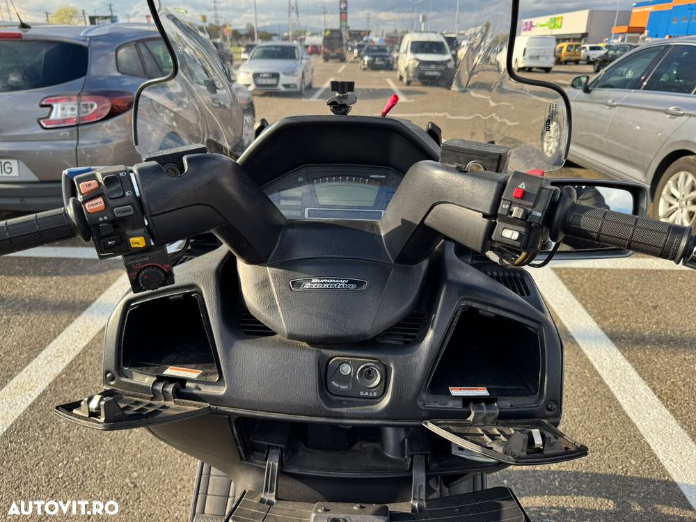 Suzuki AN 650 Burgman - 8