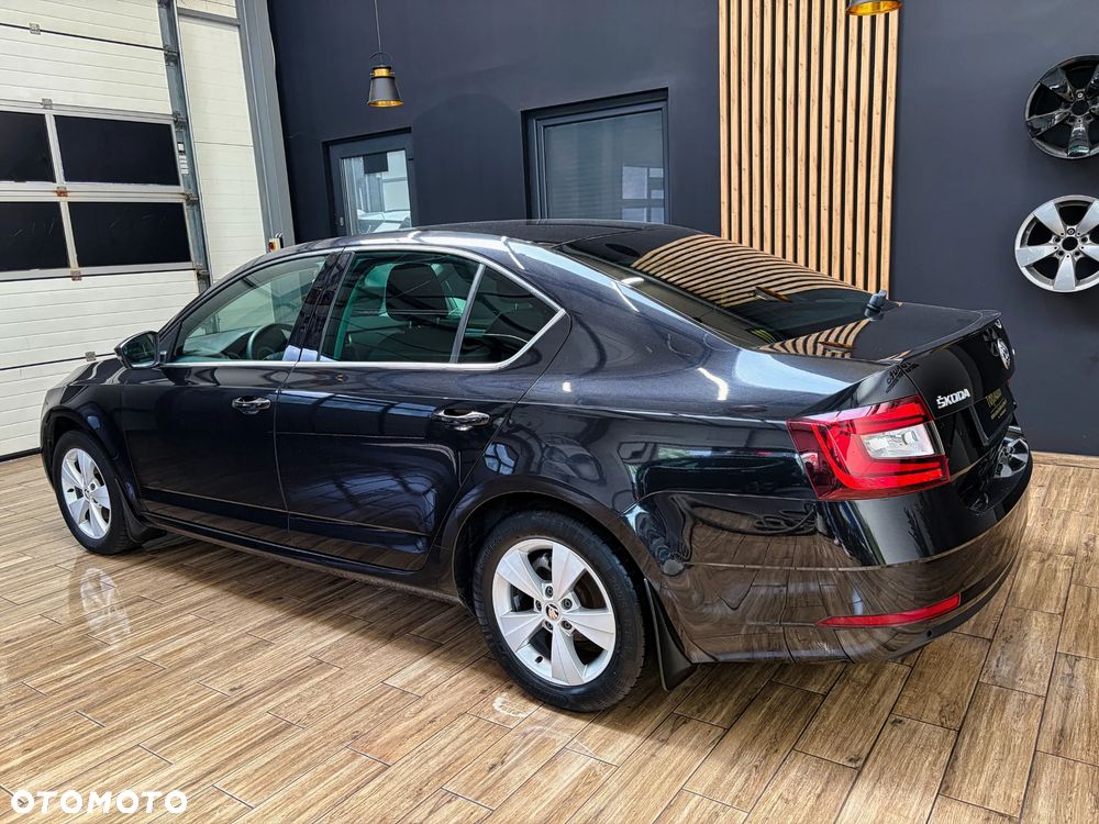 Skoda Octavia 1.5 TSI ACT Style DSG - 10