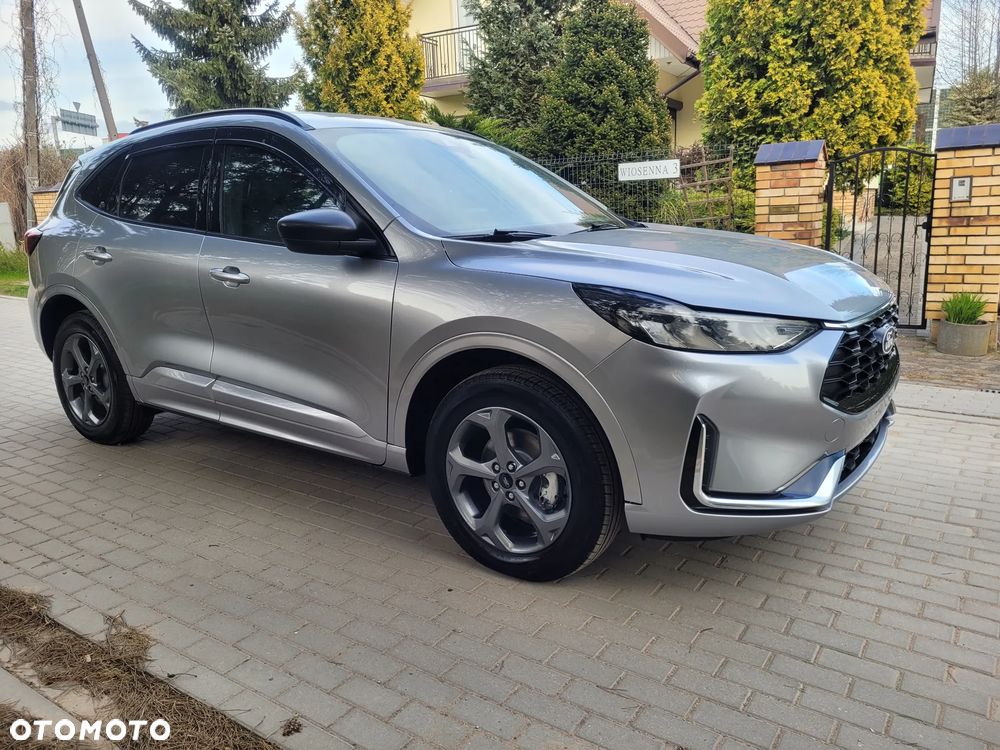 Ford Kuga 2.5 FHEV AWD ST-Line - 2