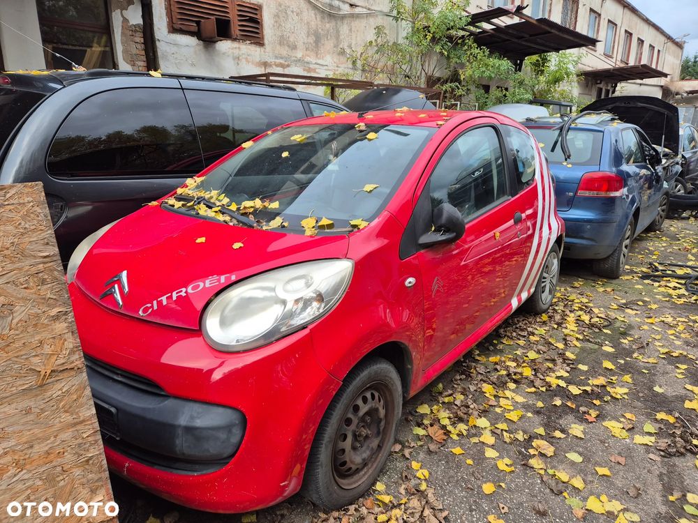 CITROEN C2  1,4 i ,  Części , maska, zderzak, lampy, błotnik, alternator - 3