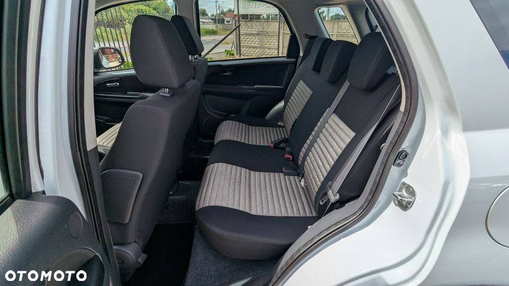 Fiat Sedici - 14