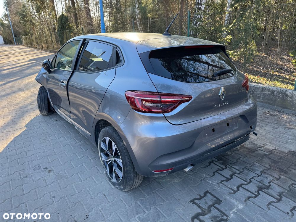 Renault Clio TCe 90 EXPERIENCE - 9