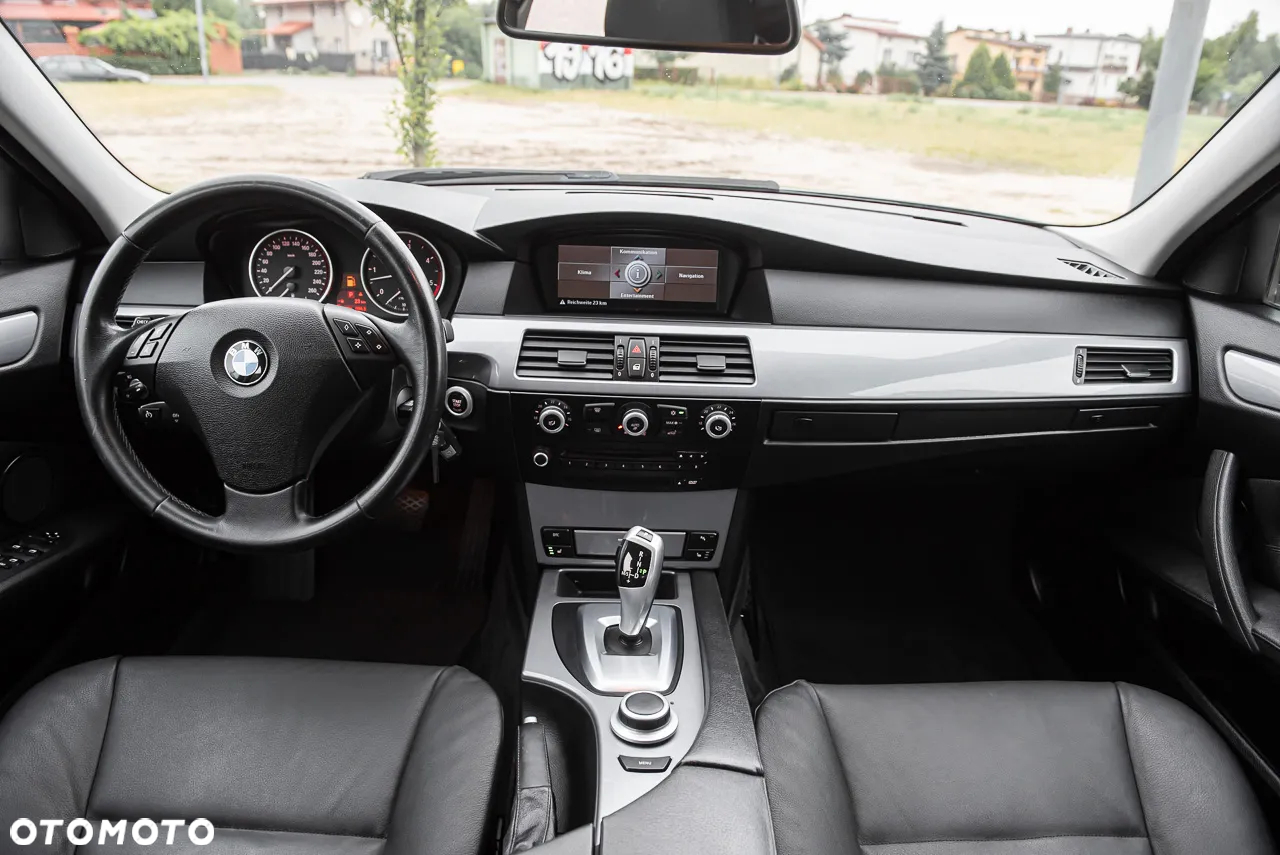 BMW Seria 5 530xd Edition Exclusive - 7