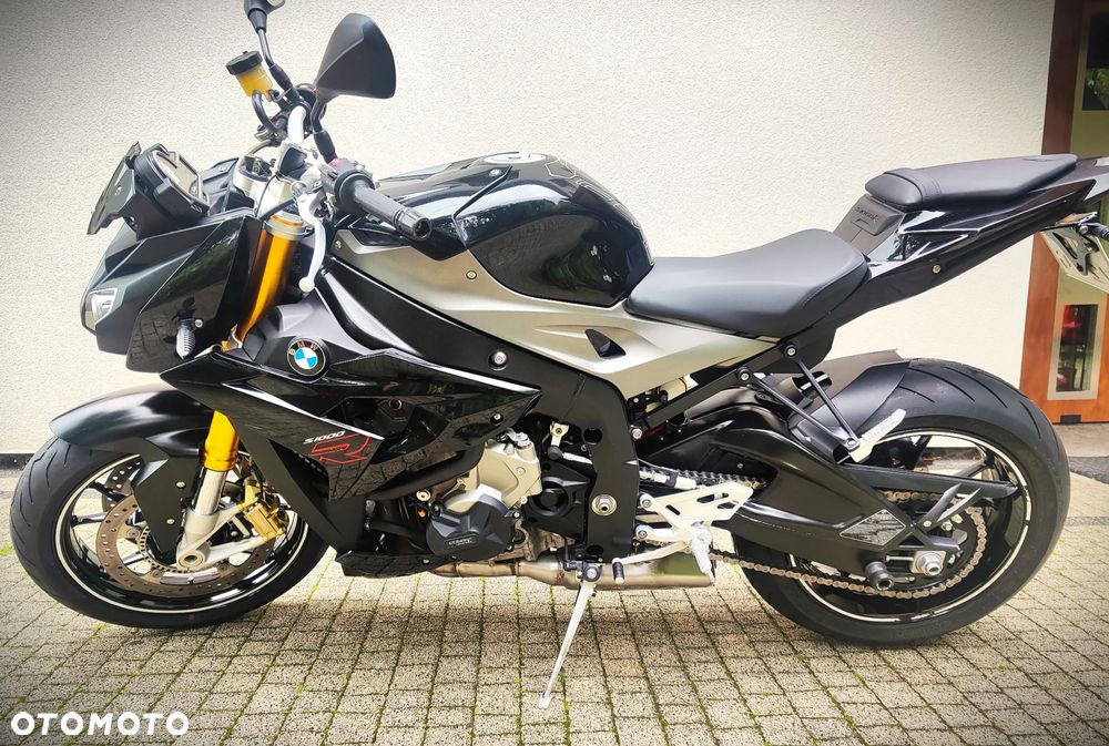 BMW S - 21