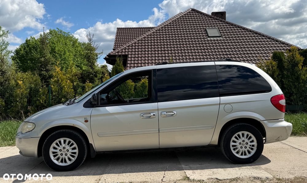 Chrysler Voyager 2.8 CRD LX - 3