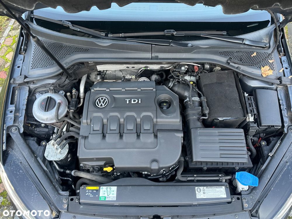 Volkswagen Golf GTD 2.0 TDI SCR DSG - 23