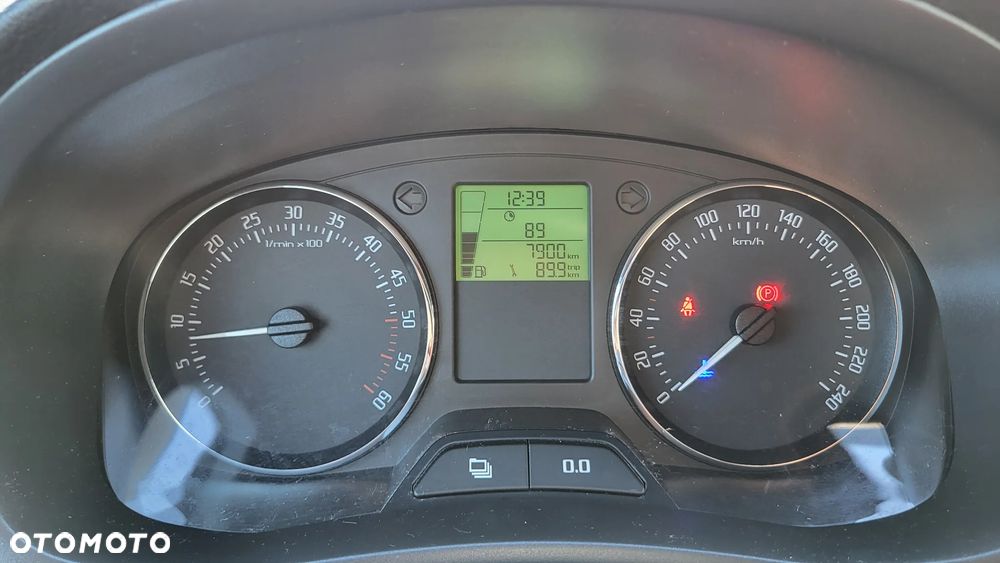 Skoda Fabia 1.6 TDI DPF MONTE CARLO - 13