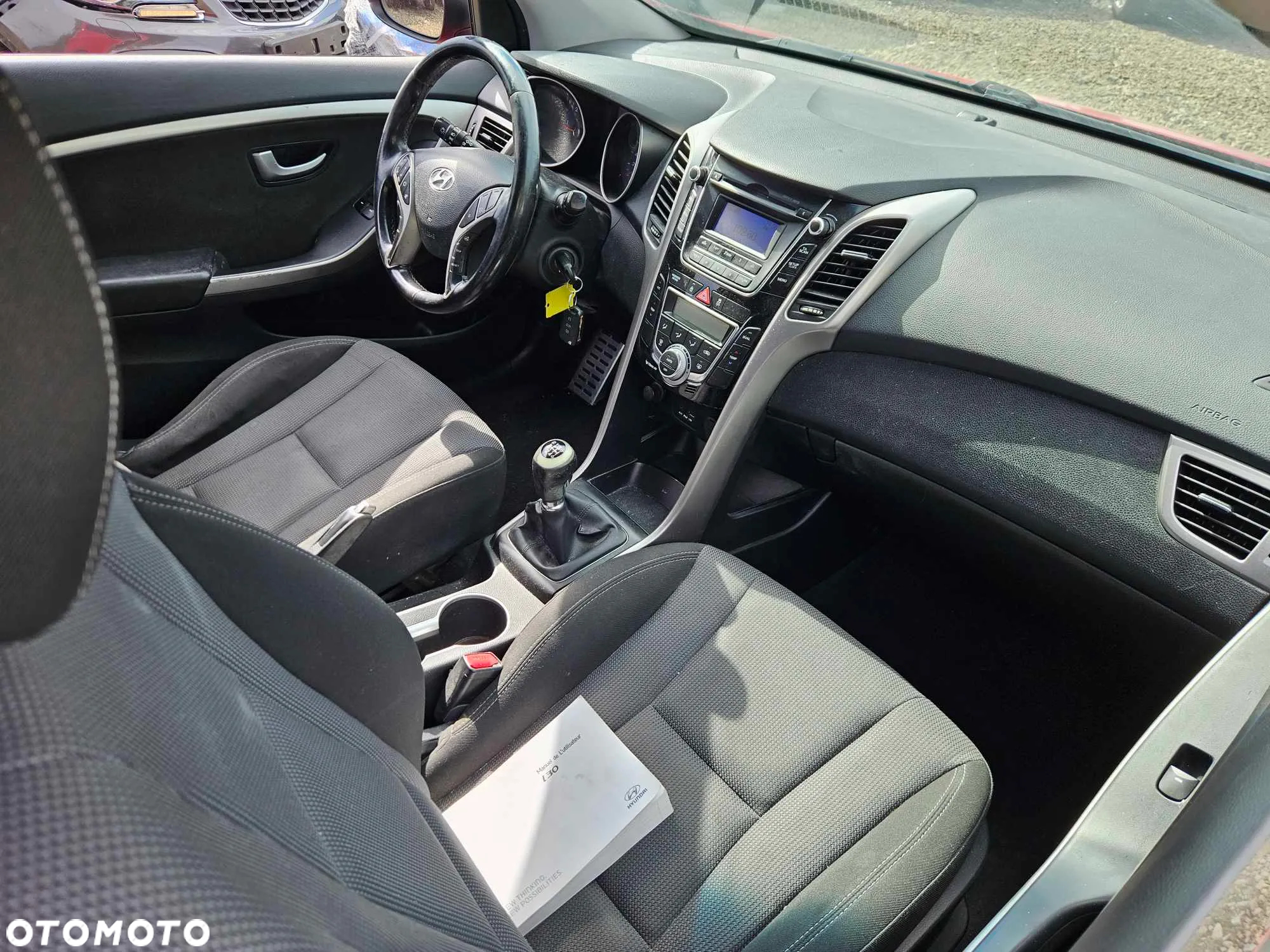 Hyundai i30 1.6 CRDi BlueDrive Premium - 14