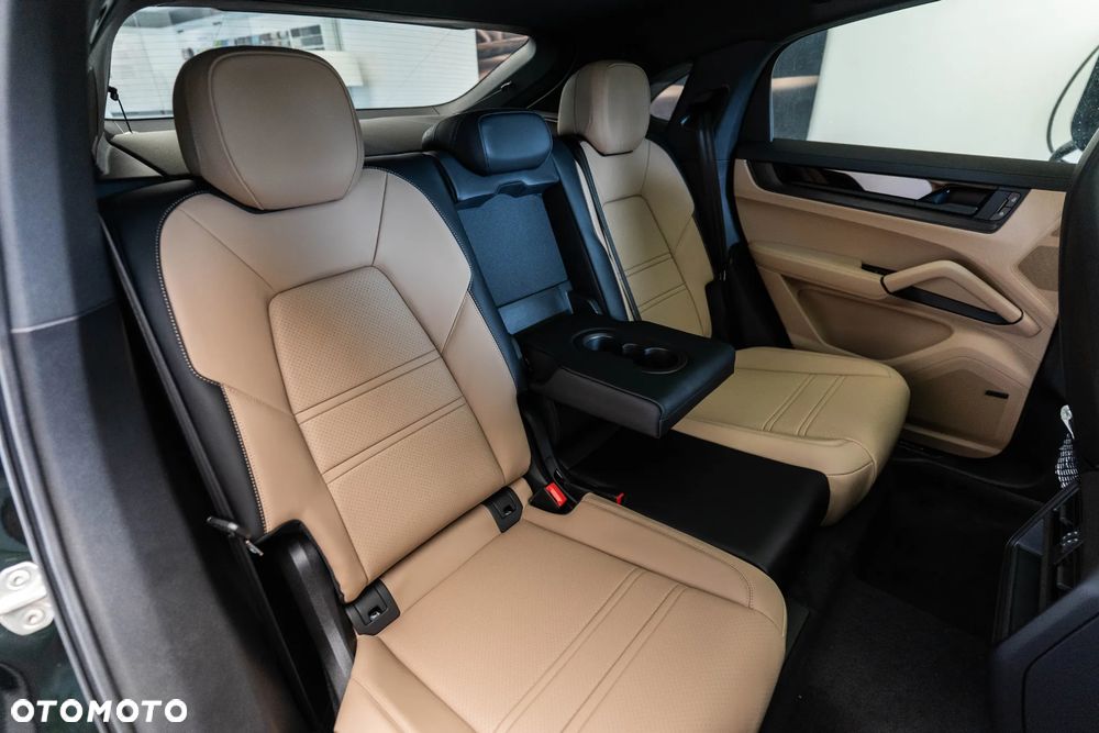 Porsche Cayenne E-Hybrid - 14