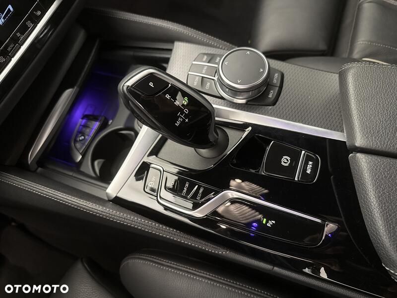 BMW Seria 5 - 18