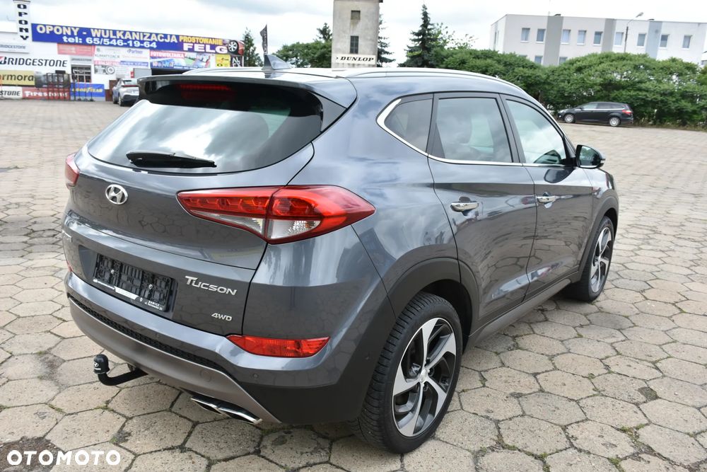 Hyundai Tucson 2.0 CRDI 4WD Automatik Premium - 9
