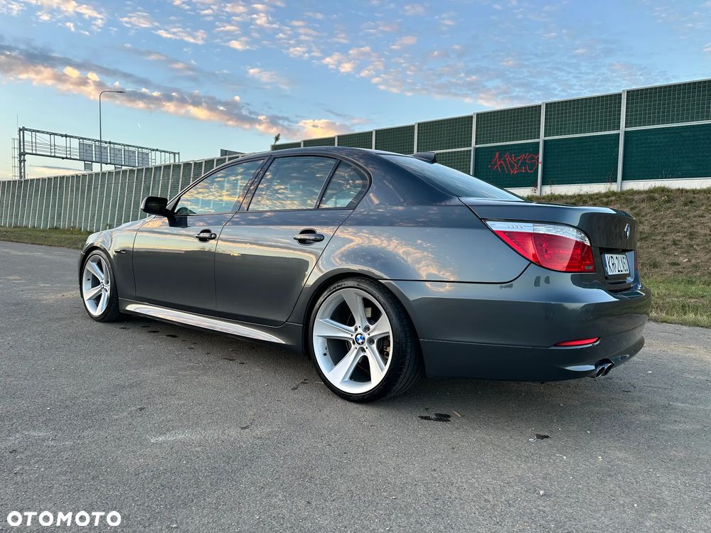 BMW Seria 5 - 25